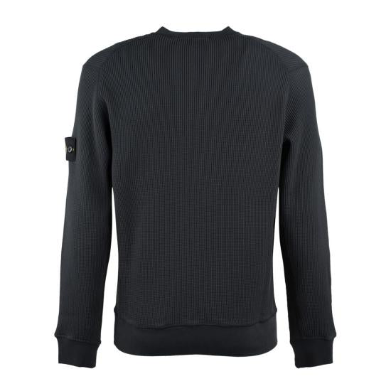 Long -sleeved t -shirt