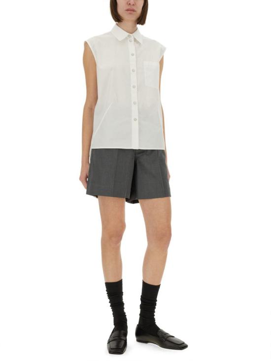 Short pants