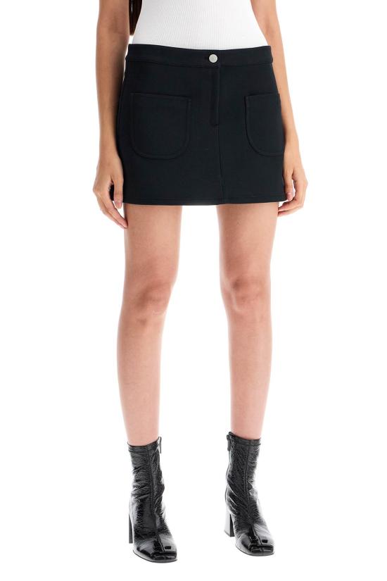 Short skirt
