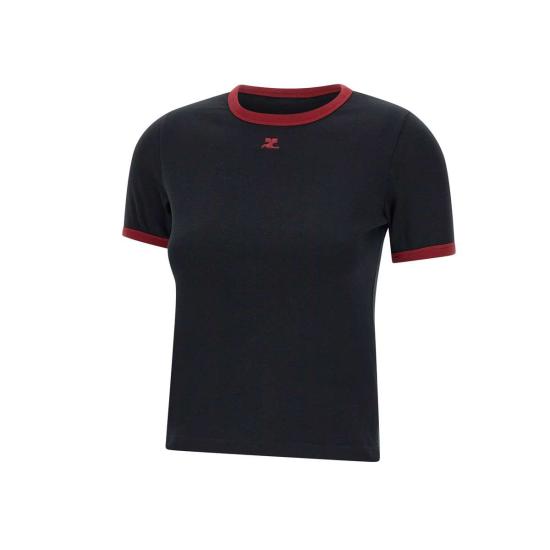 Short -sleeved t -shirt