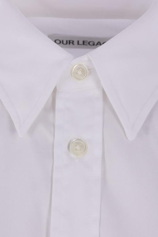 Long -sleeved shirt