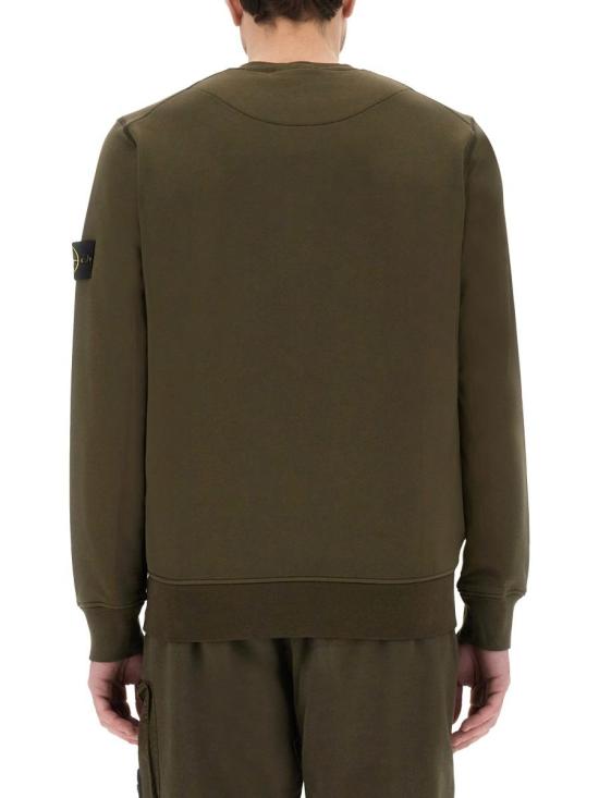 Long -sleeved t -shirt