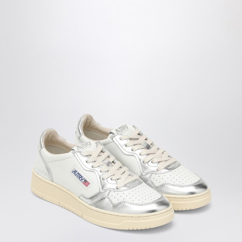 Low Medalist White/silver Trainer