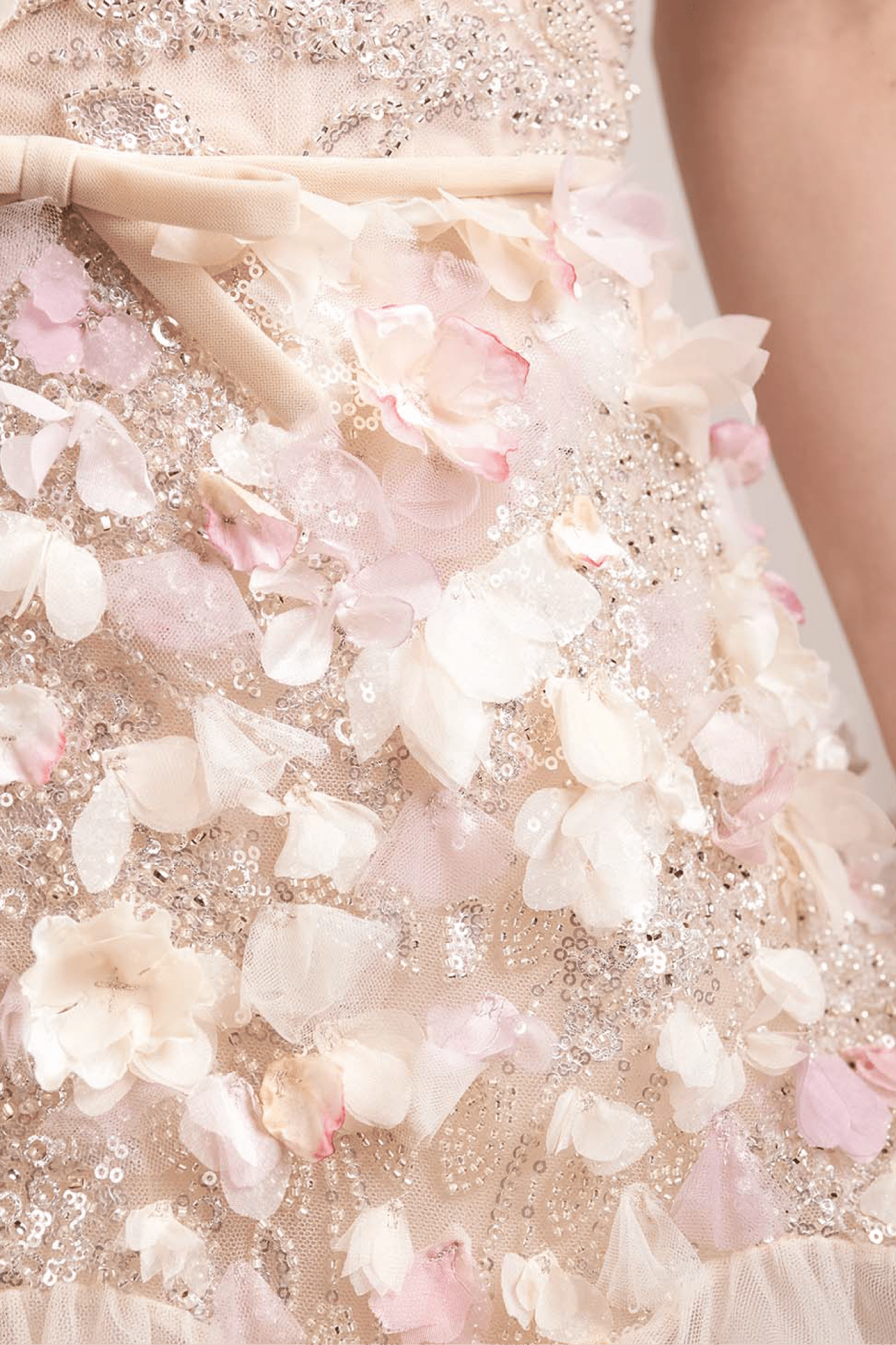 BLOOMING ELEGANCE BALL GOWN