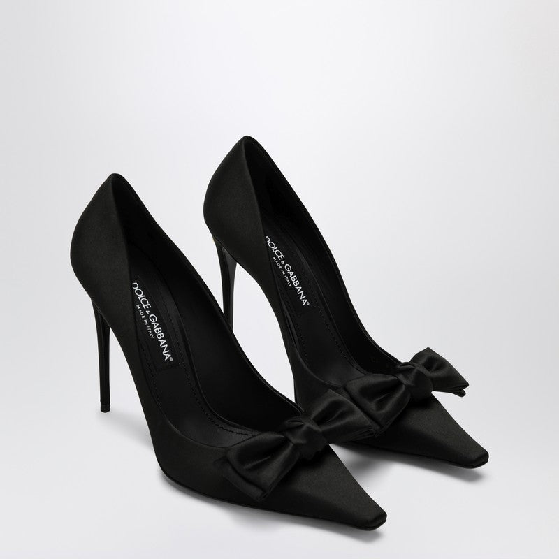 Black Satin Pumps With Bow