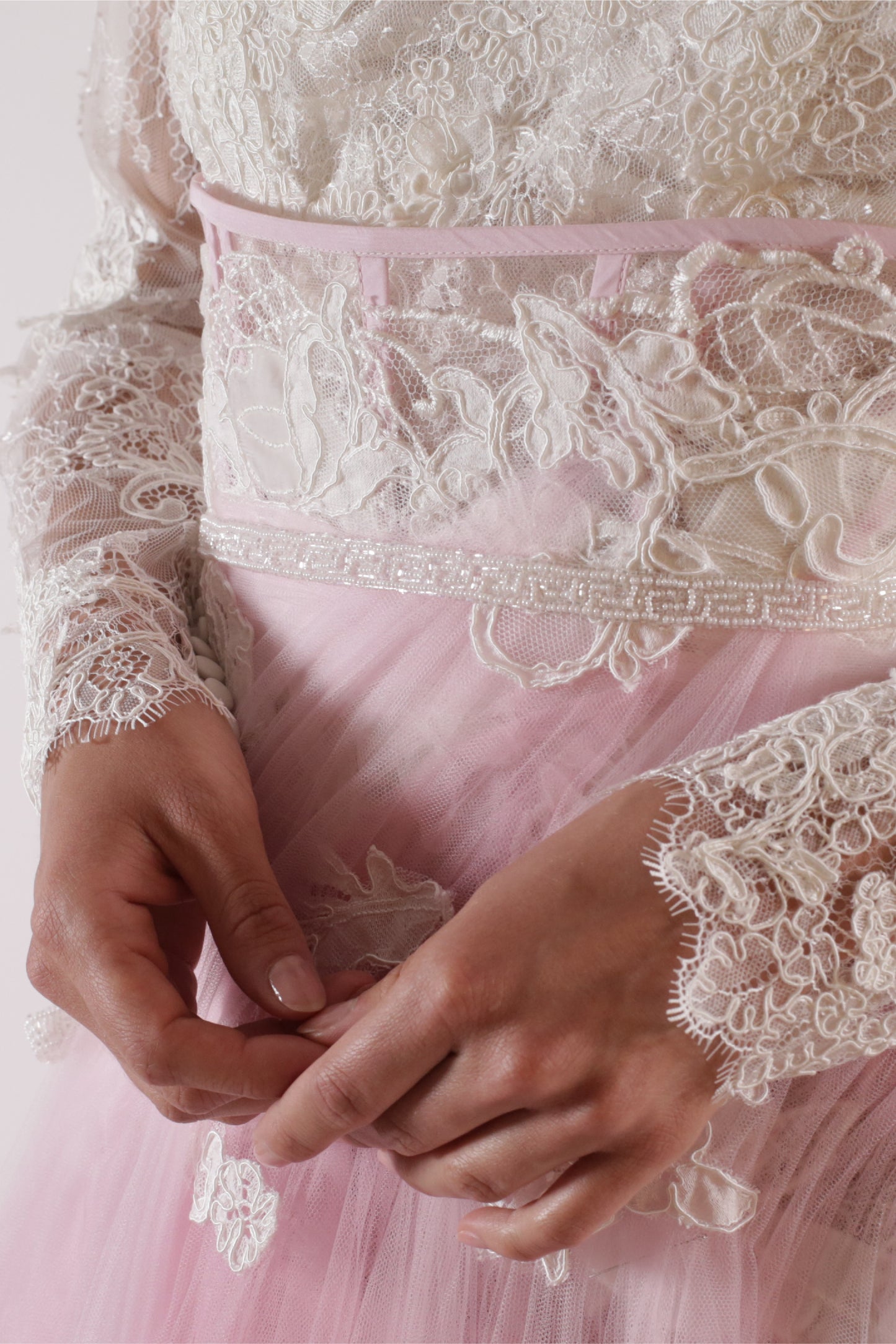 CANARIO LACE BLOUSE & BELTED SKIRT
