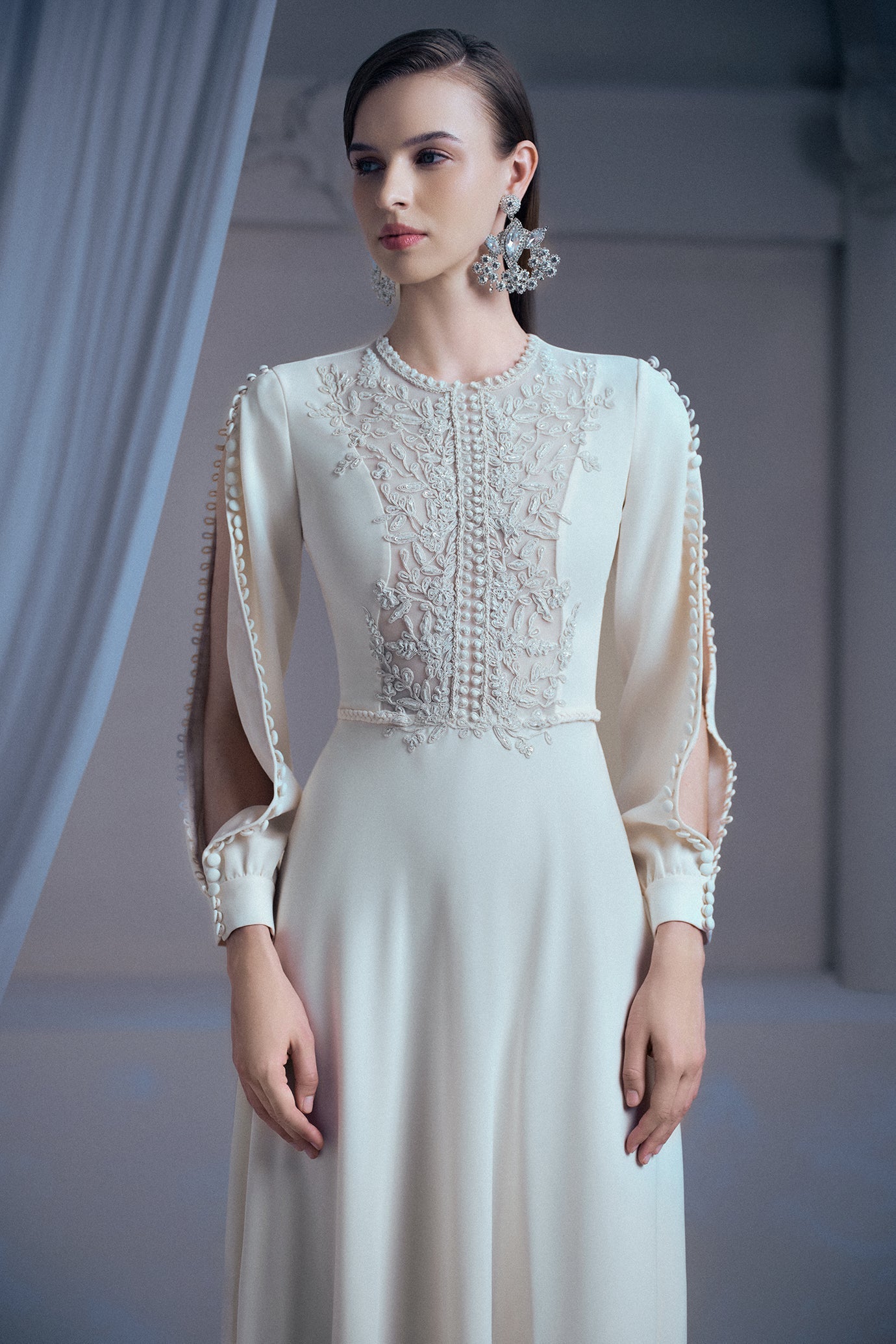 CELESTE ÉLAN GOWN