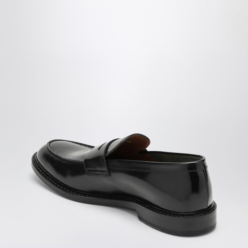 Black leather classic loafer