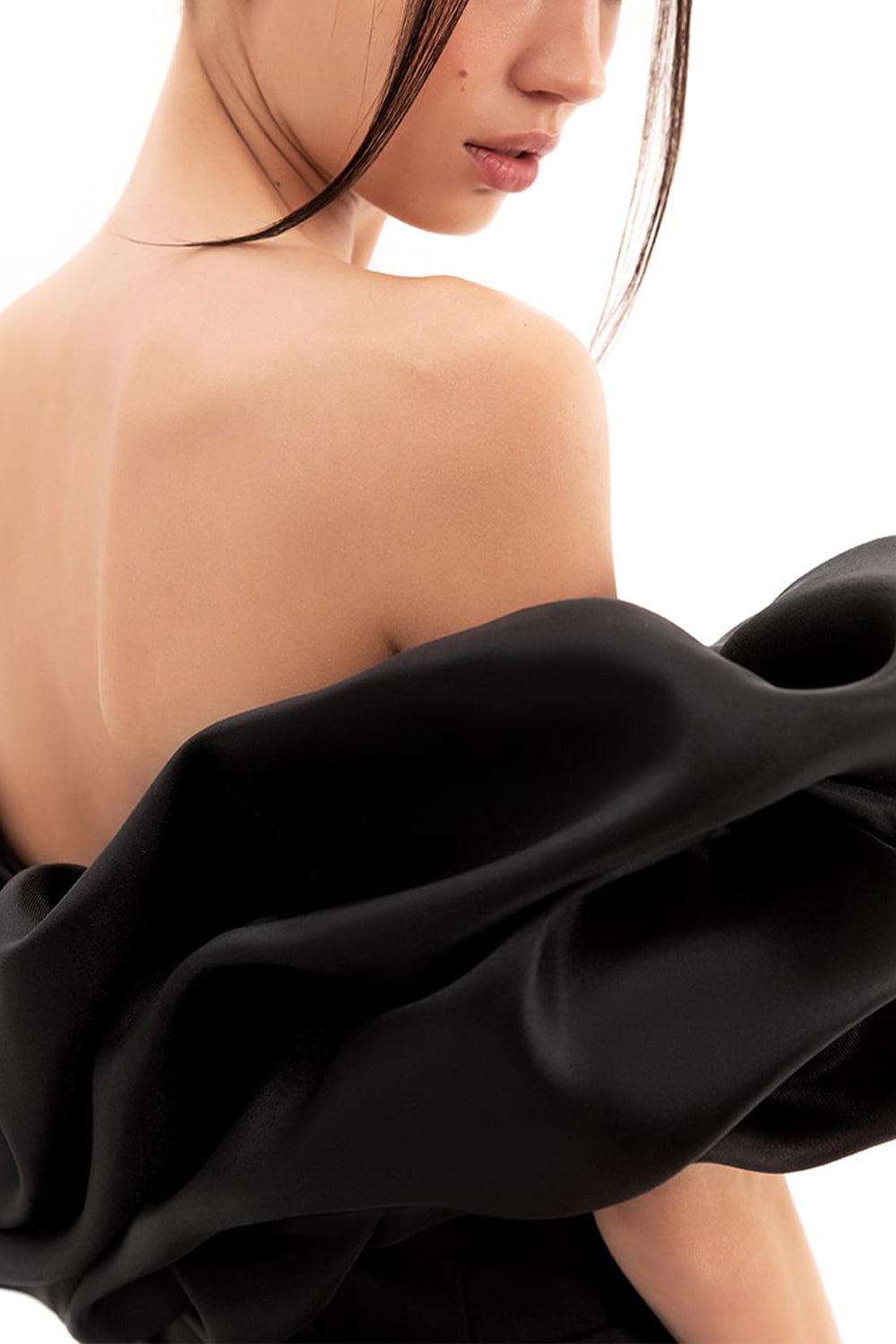 FITTED OFF SHOULDER GOWN