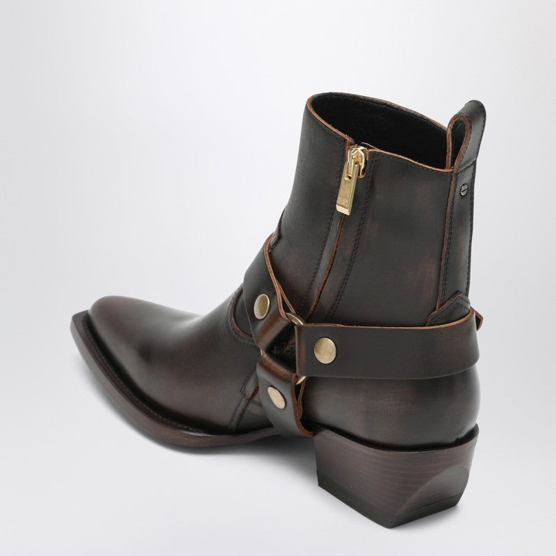Debbie boot brown with removable buckle
