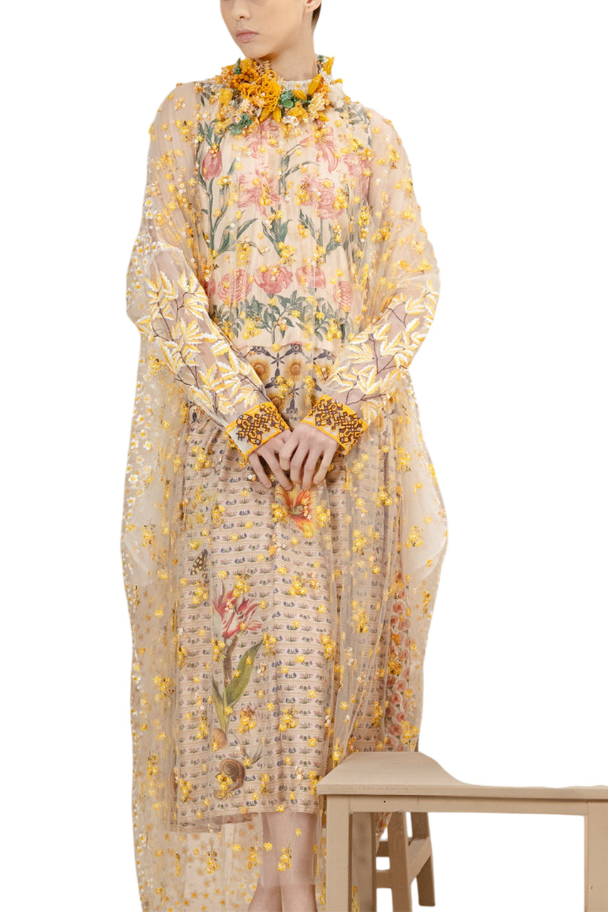 GIRA GOWN