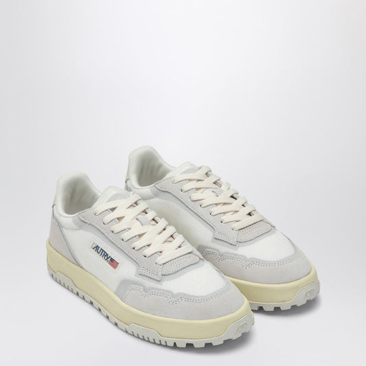 White/grey Leather And Mesh Low CLC Trainer