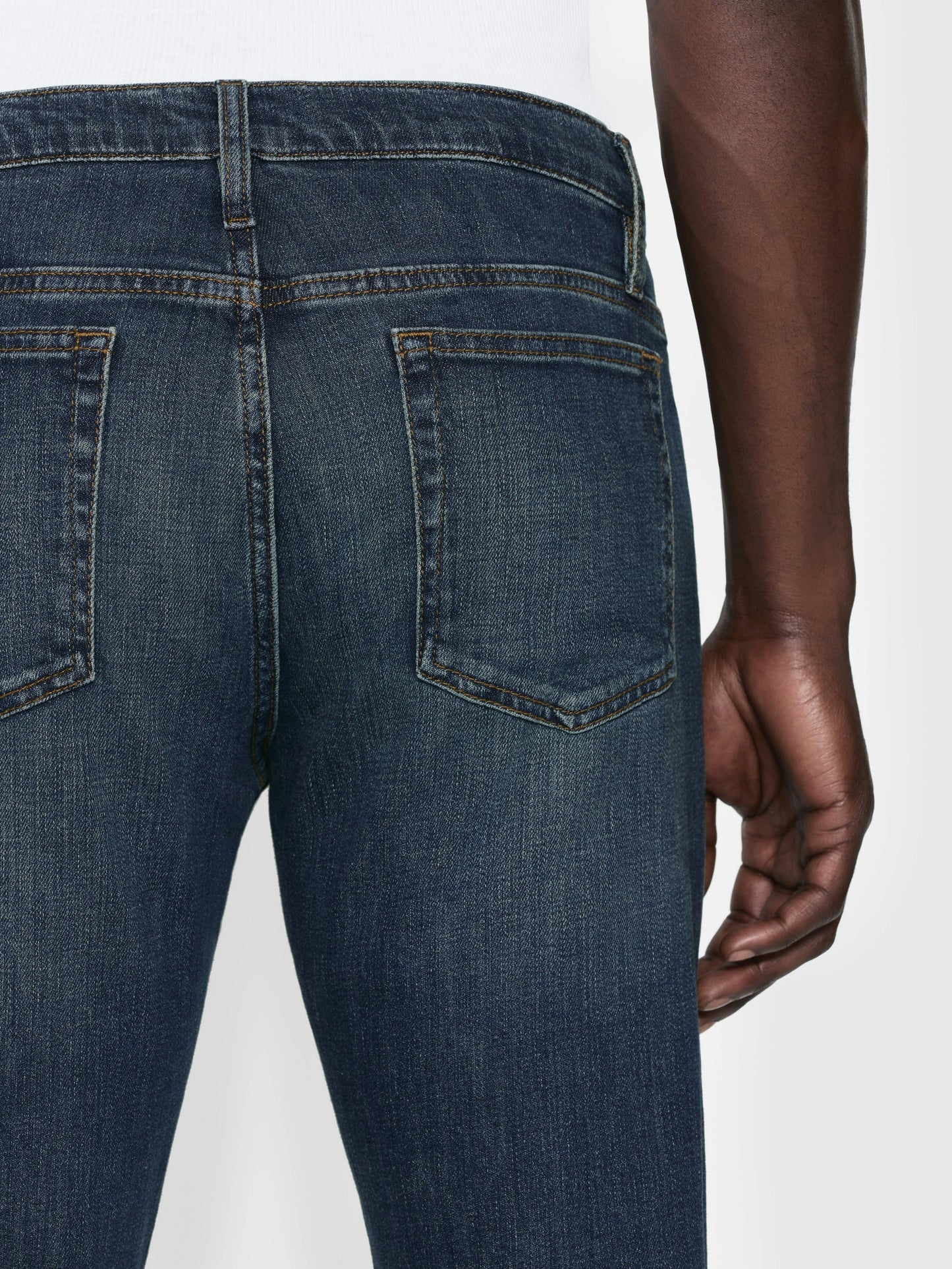 SLIM FIT JEAN