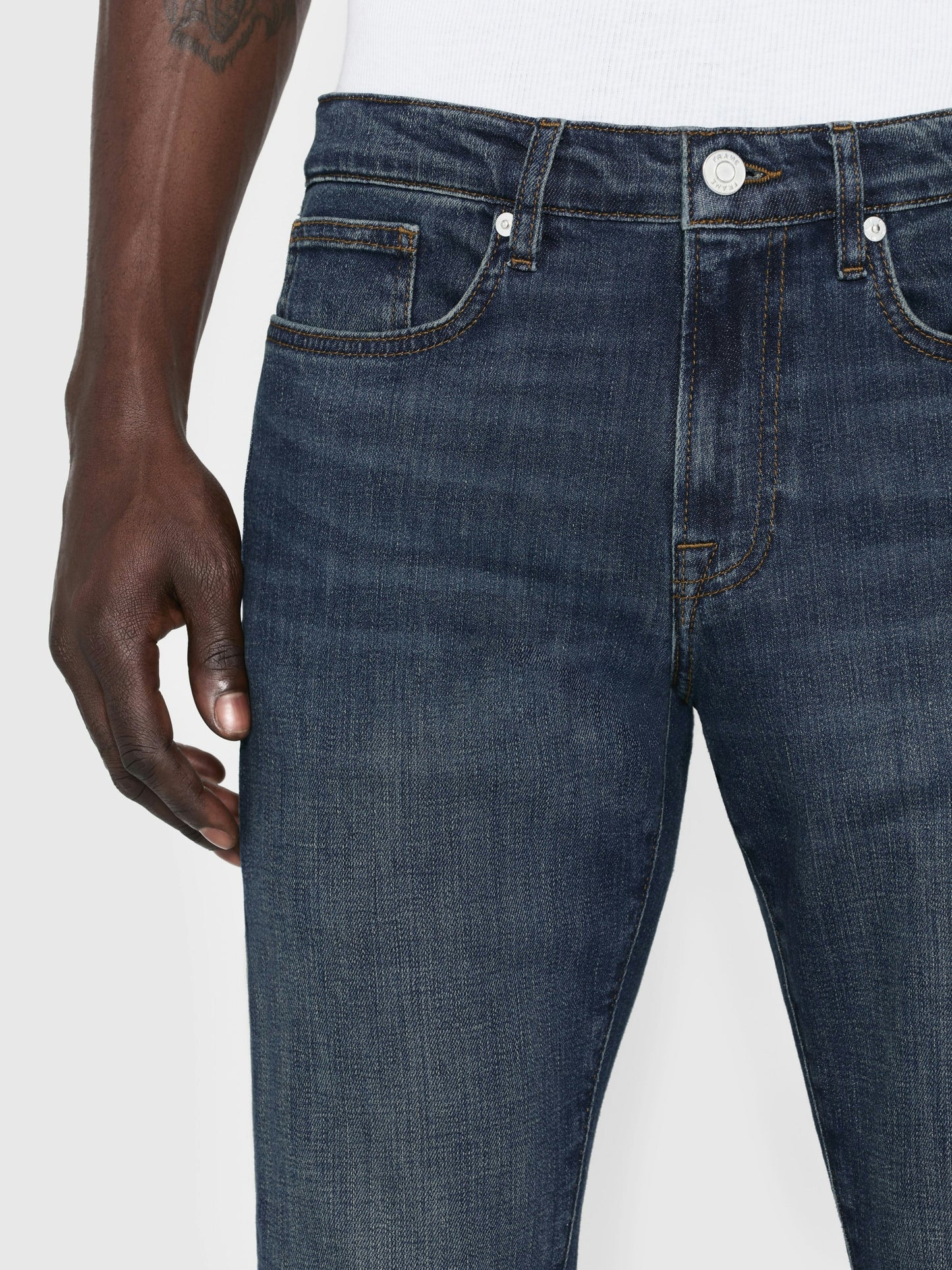 SLIM FIT JEAN
