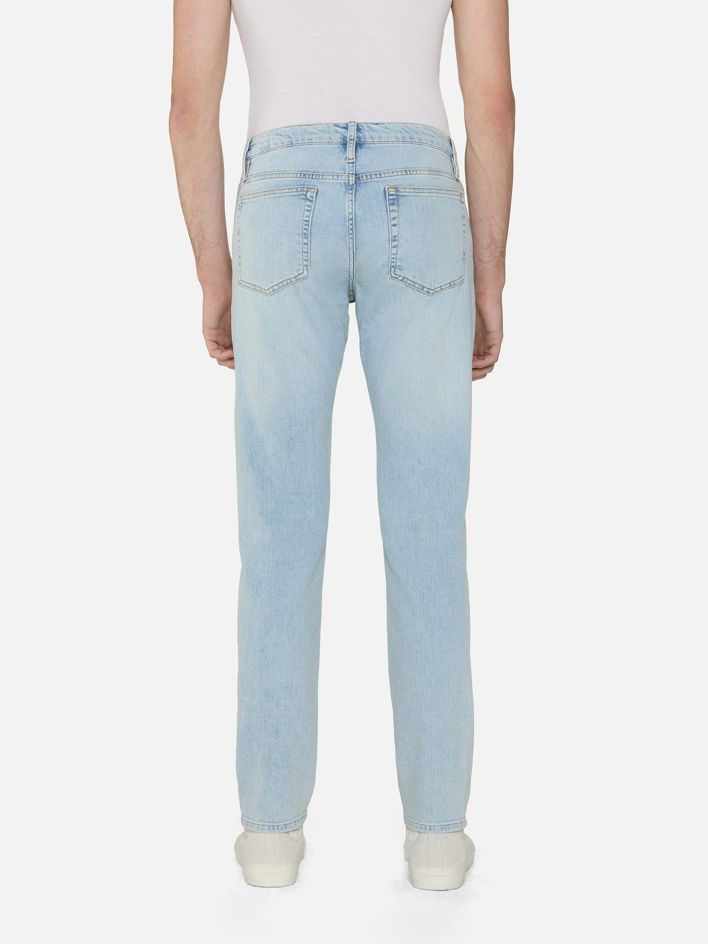 SLIM FIT JEAN