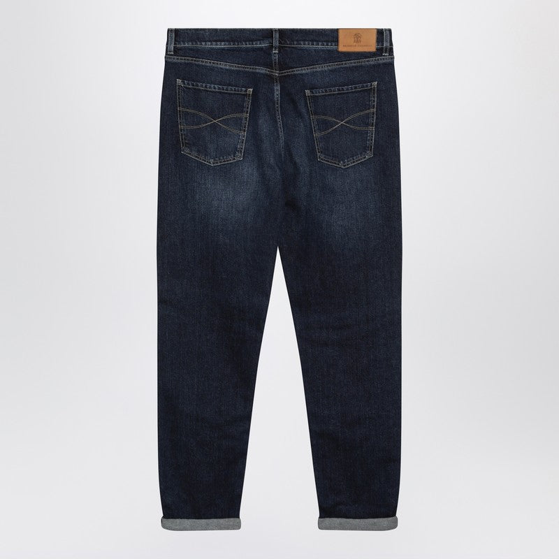 Blue washed jeans with turn-up hem