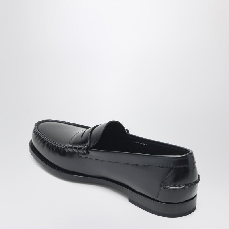 Classic black leather loafer