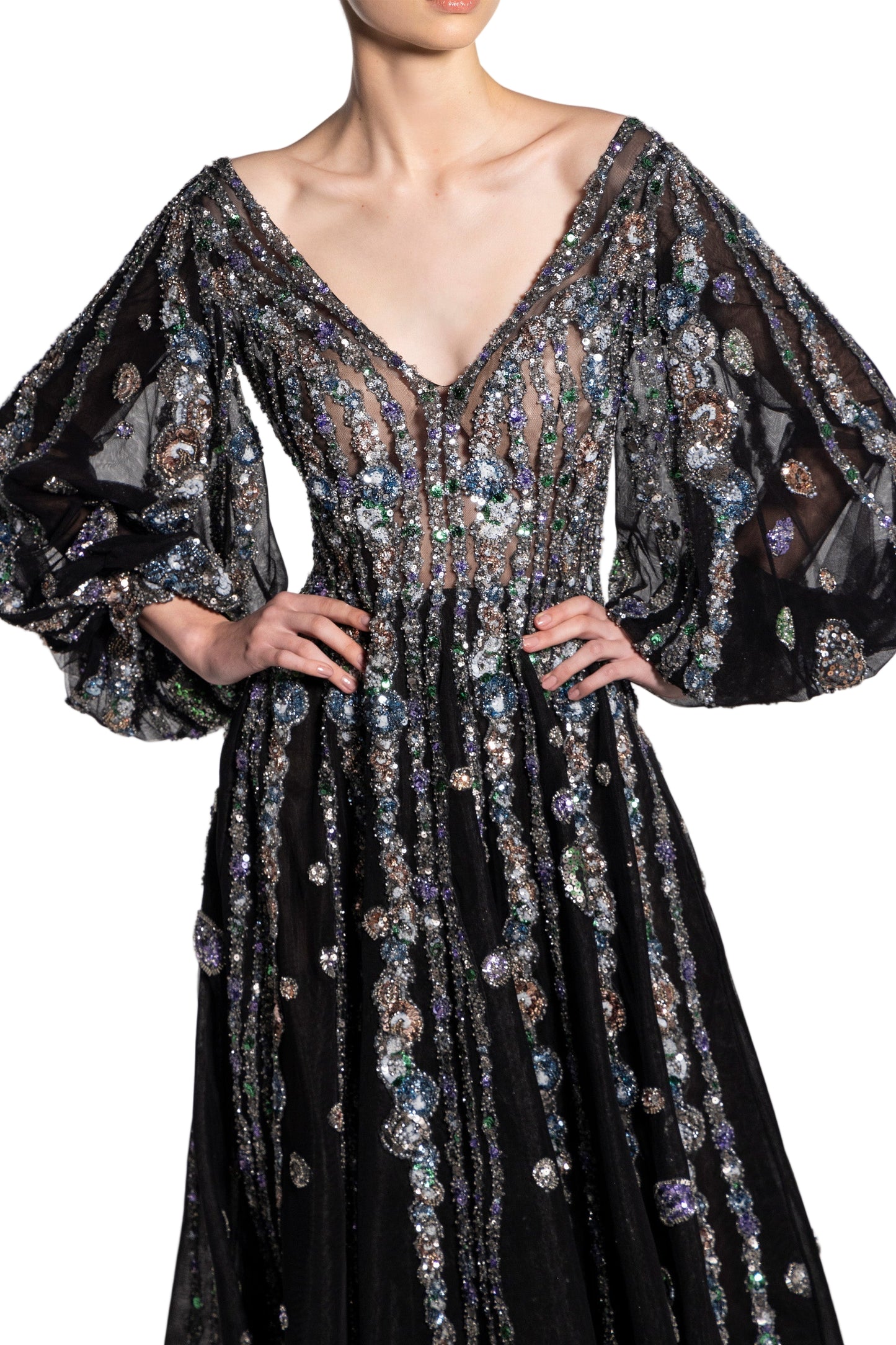 tulle-beaded-dress-with-bell-sleeves-rtwfw23-4
