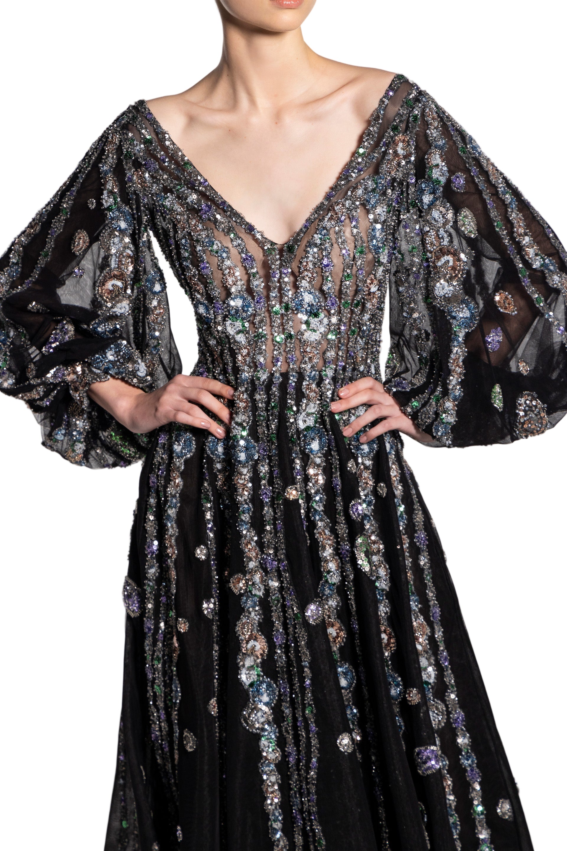 tulle-beaded-dress-with-bell-sleeves-rtwfw23-4