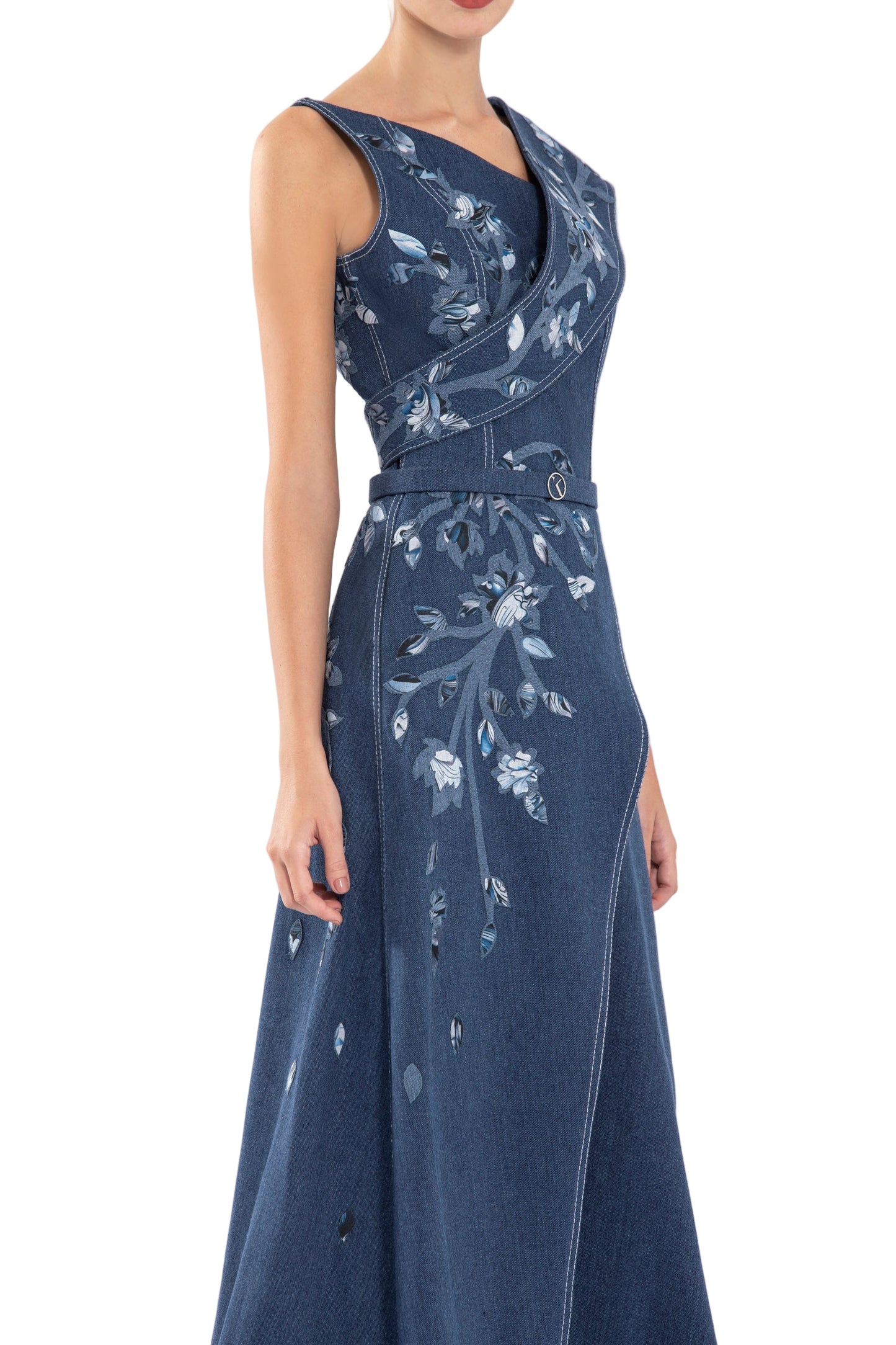 denim-dress-with-printed-embroidery-rtwss24-4