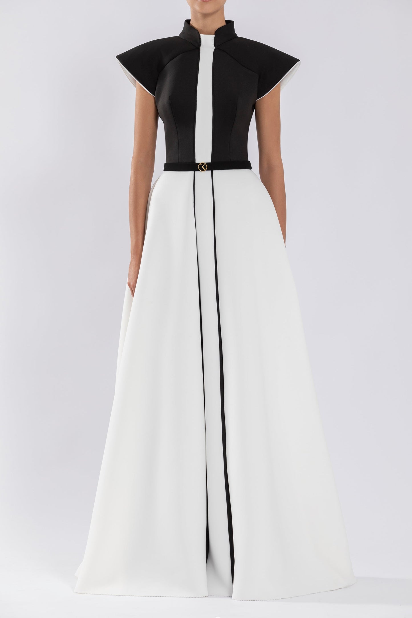 neoprene-dress-with-wide-shoulders-rtwss24-2