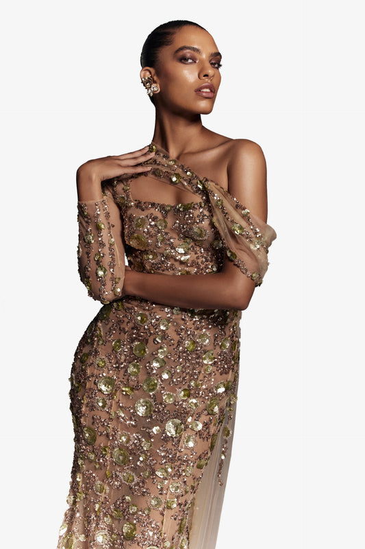 tulle-one-shoulder-sleeve,-dress-with-dotted-beading-a-tulle-tail-rtwss24-1