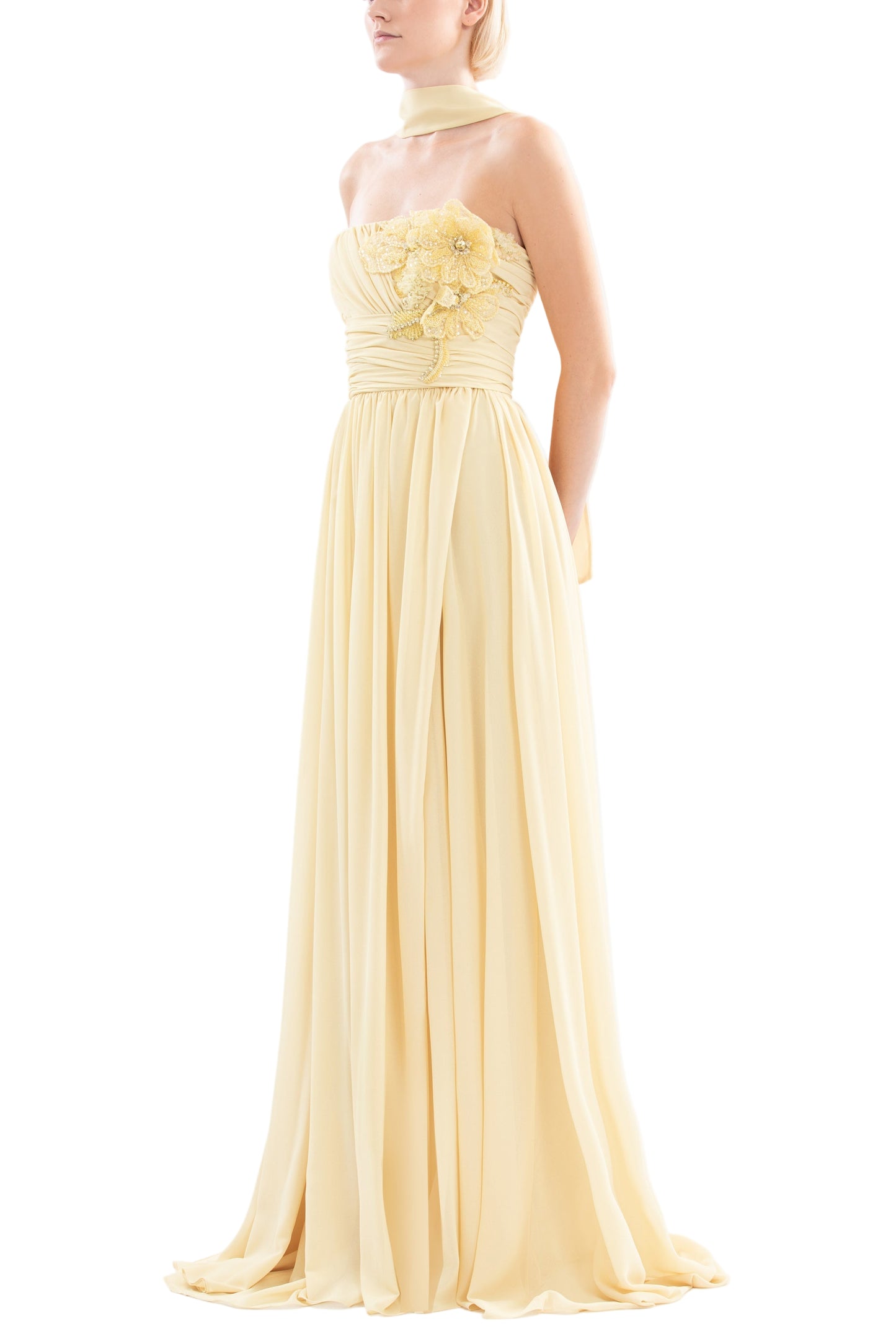 long-gathered-dress-rtwss25-4