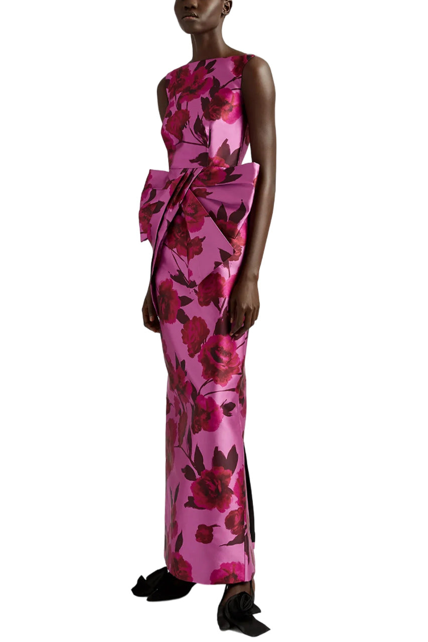 SLEEVELESS GOWN WITH FRONT BOW DETAIL