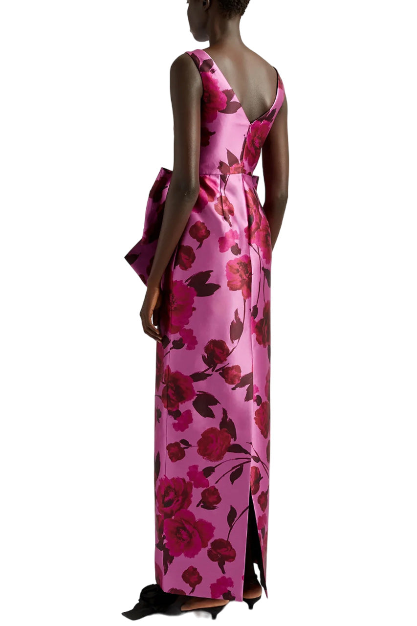 SLEEVELESS GOWN WITH FRONT BOW DETAIL