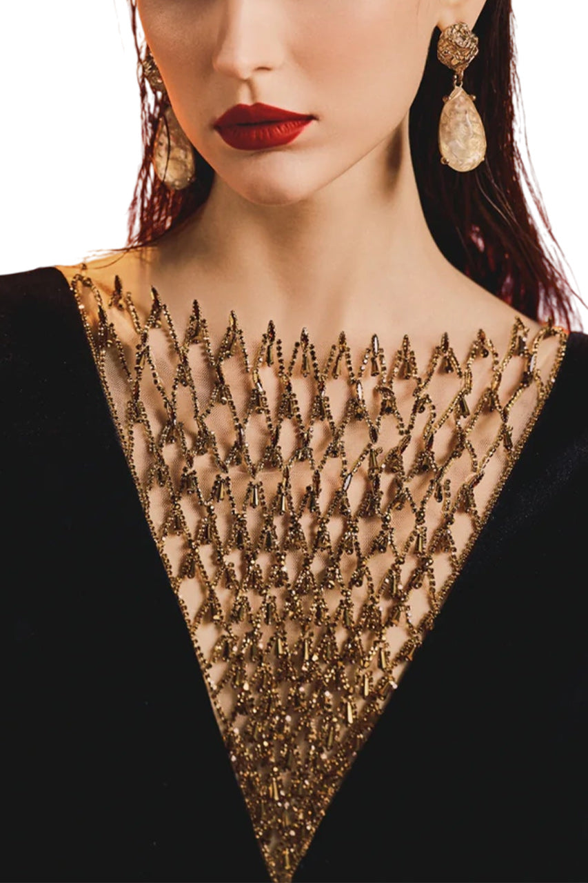 SLEEVELESS SEE-THROUGH CHEST DRESS