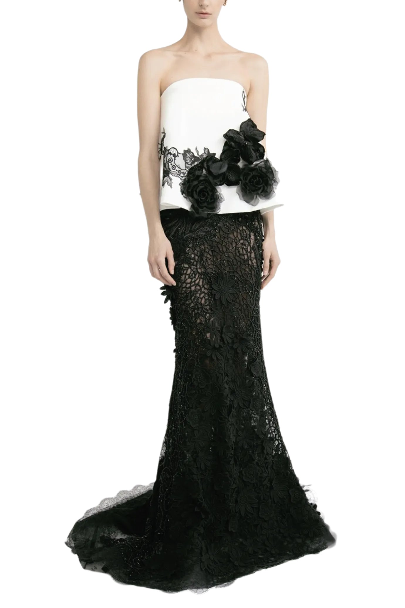 STRAPLESS TOP WITH SLIM SKIRT
