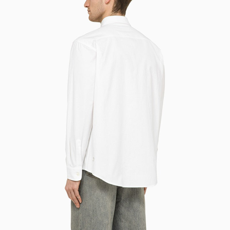 Change long-sleeved shirt white