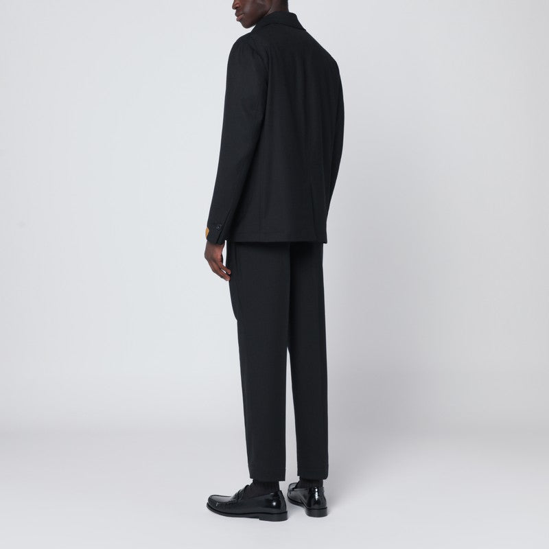 Black single-breasted suit in wool blend
