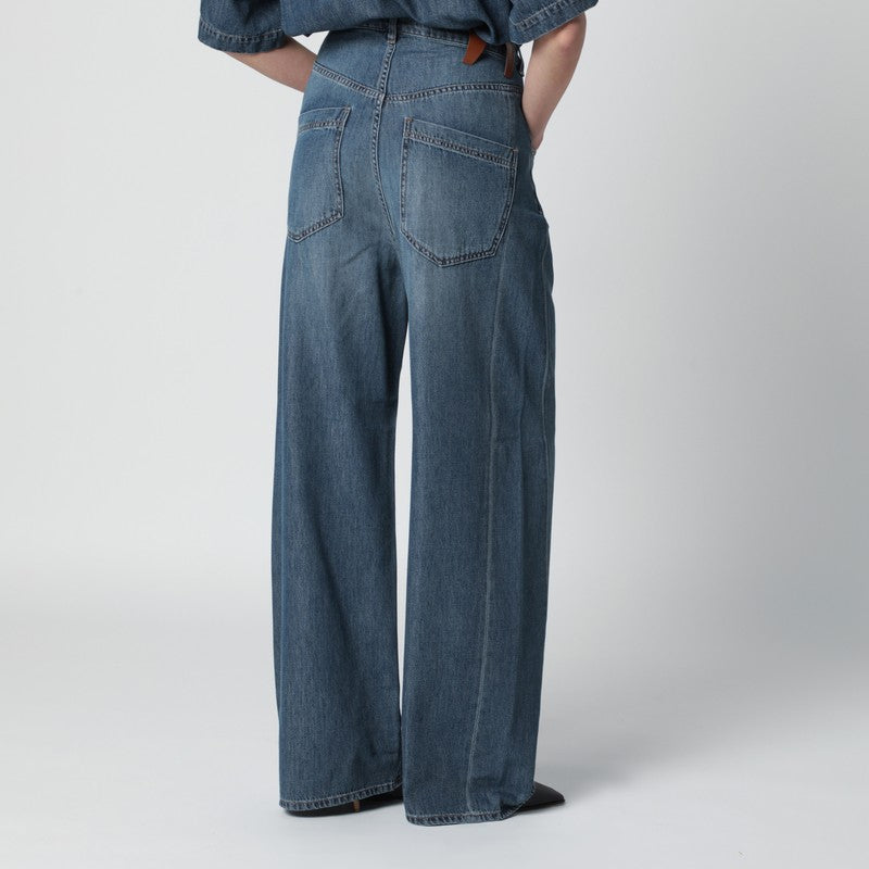 Ines jeans with cuffed hem and light wash