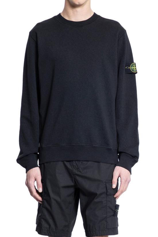 Long -sleeved t -shirt