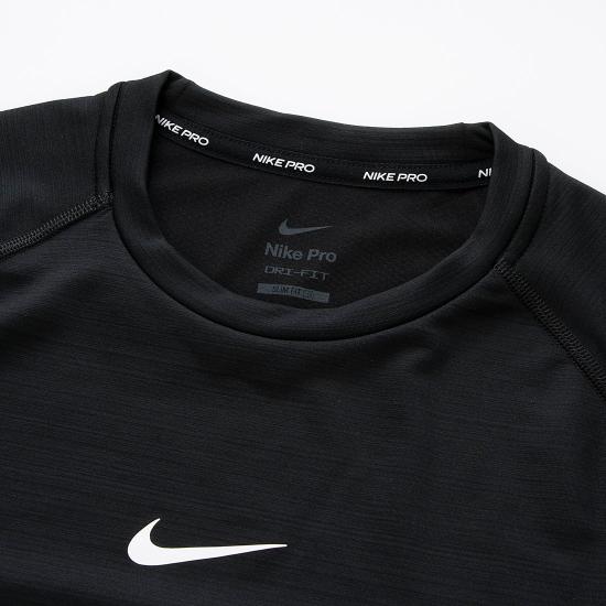 Long -sleeved t -shirt