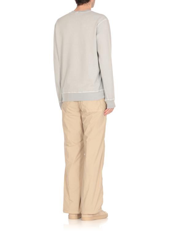 Long -sleeved t -shirt
