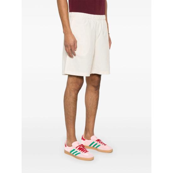 Short pants
