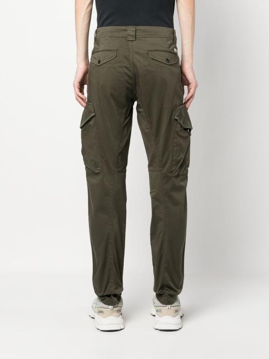 Straight pants