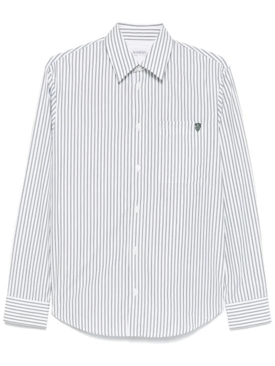 Long -sleeved shirt