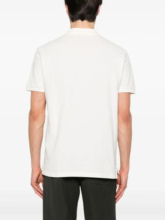 Short -sleeved t -shirt