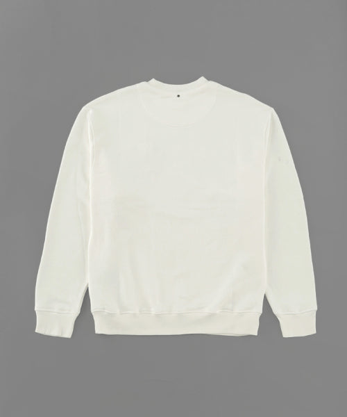 Long -sleeved t -shirt