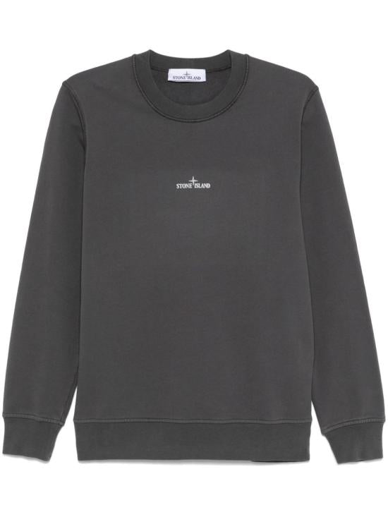 Long -sleeved t -shirt