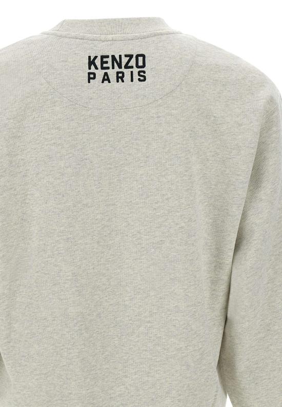 Long -sleeved t -shirt
