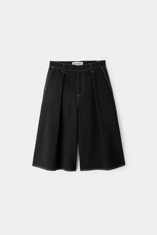 Short pants