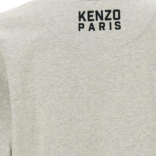 Long -sleeved t -shirt