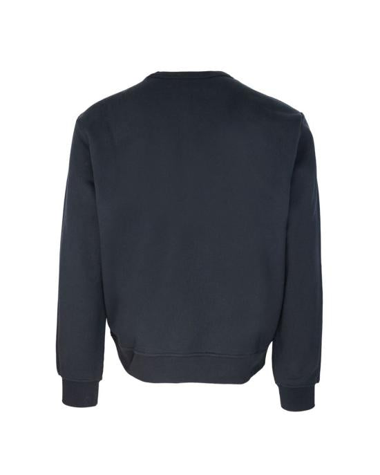 Long -sleeved shirt