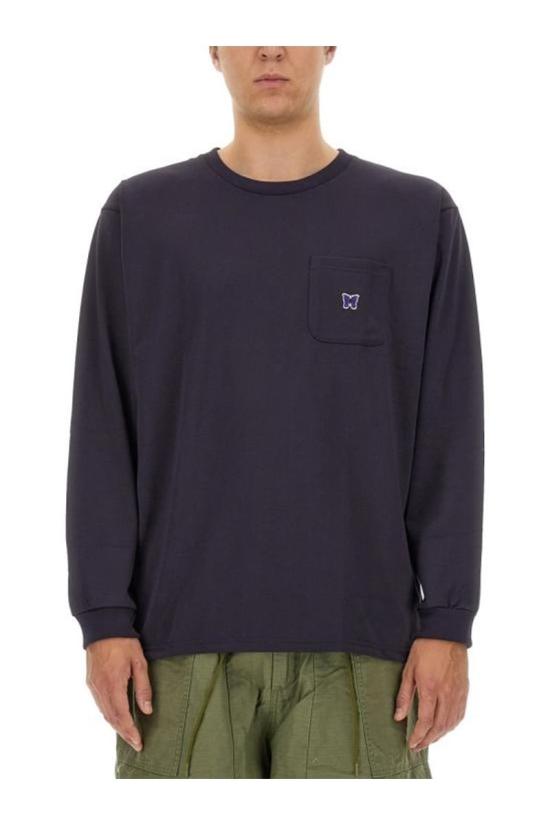 Long -sleeved t -shirt