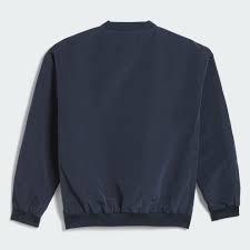 Long -sleeved t -shirt