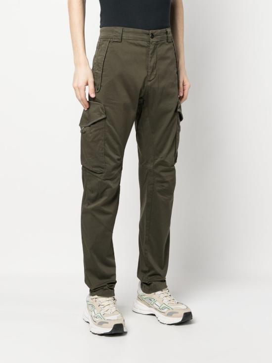Straight pants